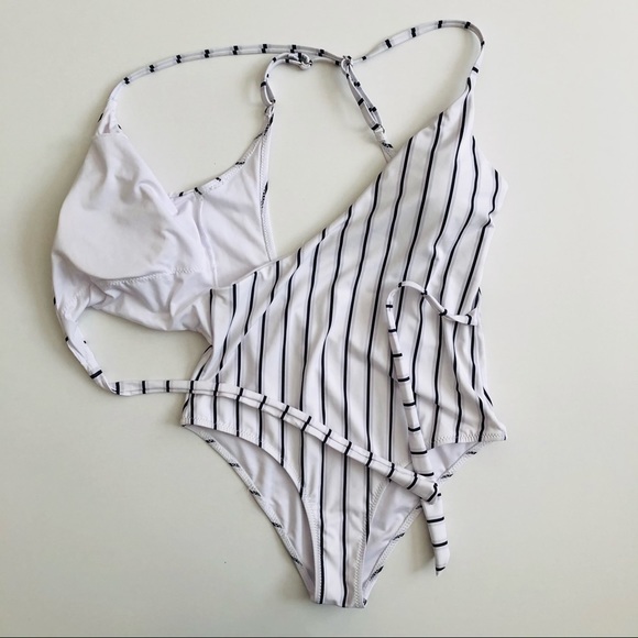 Cupshe Stay Strong White Swimsuit Wrap Front S - Picture 4 of 9